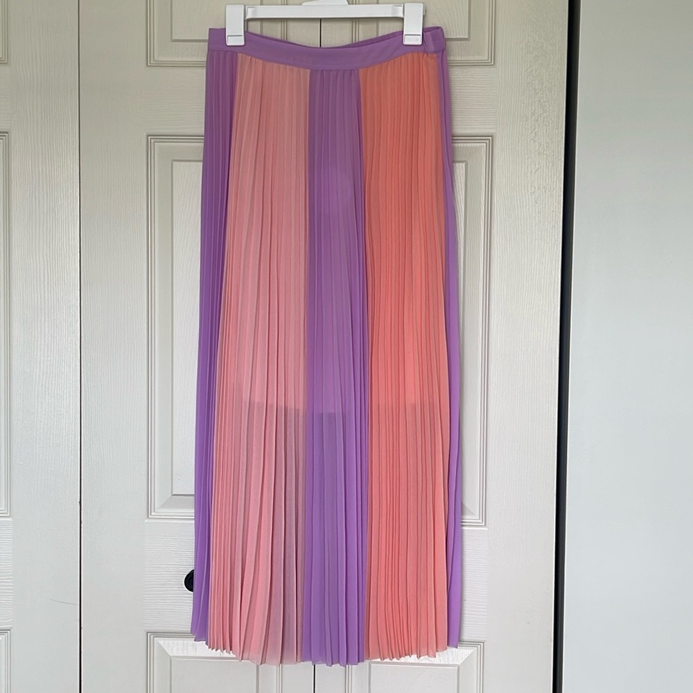 NWT 🏷️ Petal and Pup Maxi Skirt